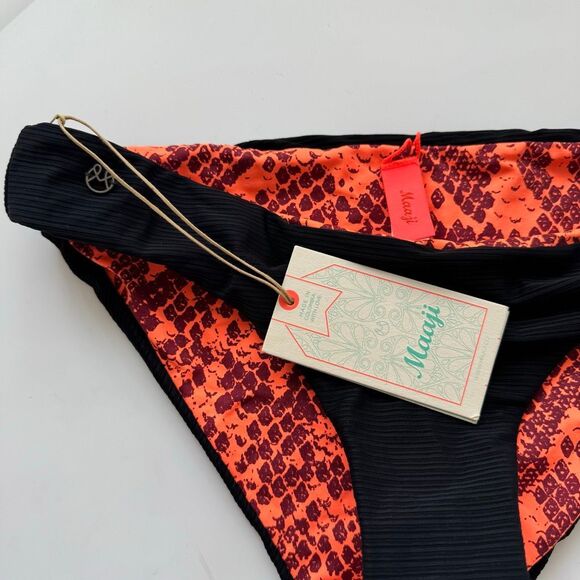 NWT Maaji Bikini Bottom Womens Medium Black Orange Python Reversible Swimwear - Picture 2 of 6